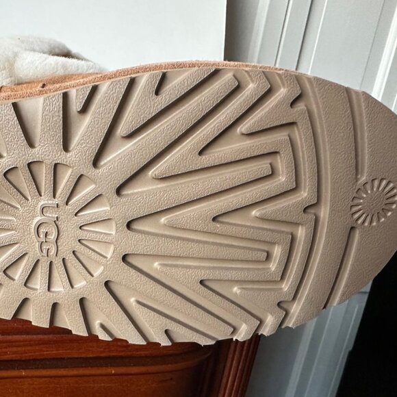 NEW $280 UGG CLASSIC CHILLAPEAK TALL CHESTNUT SUEDE WOMEN'S BOOTS SIZE 7 - Picture 6 of 6